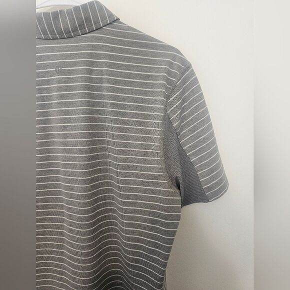 Mens Lululemon Lightweight Polo - Picture 5 of 5